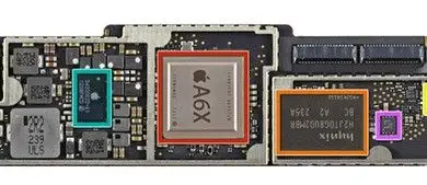 12.11.01-iPad4Teardown-1