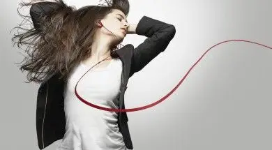 IE-FC300 (R) with woman