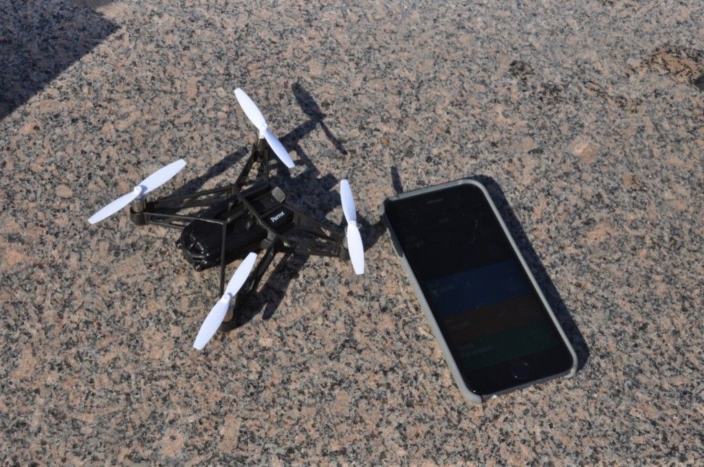 Recenzja Parrot Hydrofoil w AppleMobile.pl 40