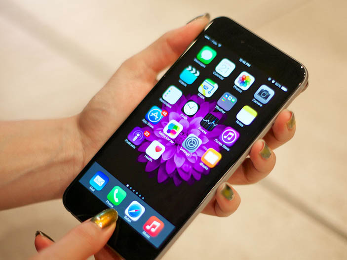 Jak zrobić zrzut ekranu w iPhone lub iPadzie?