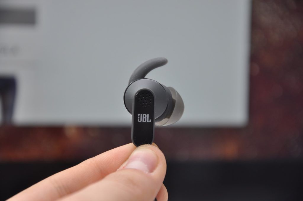 Recenzja JBL Refelct Aware w AppleMobile.pl 2
