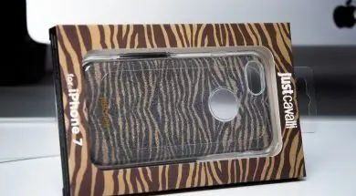 Recenzja JUST CAVALLI LEO ZEBRA GLITTER COVER w APPLEMOBILE.PL 3