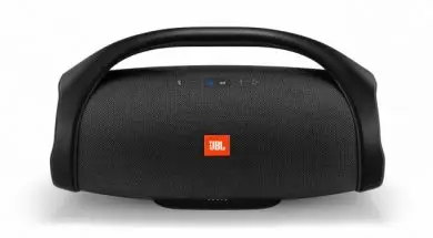 JBL_Boombox_Hero_Black