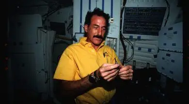 315bae2ecb12a1353c28657ea48c93f4