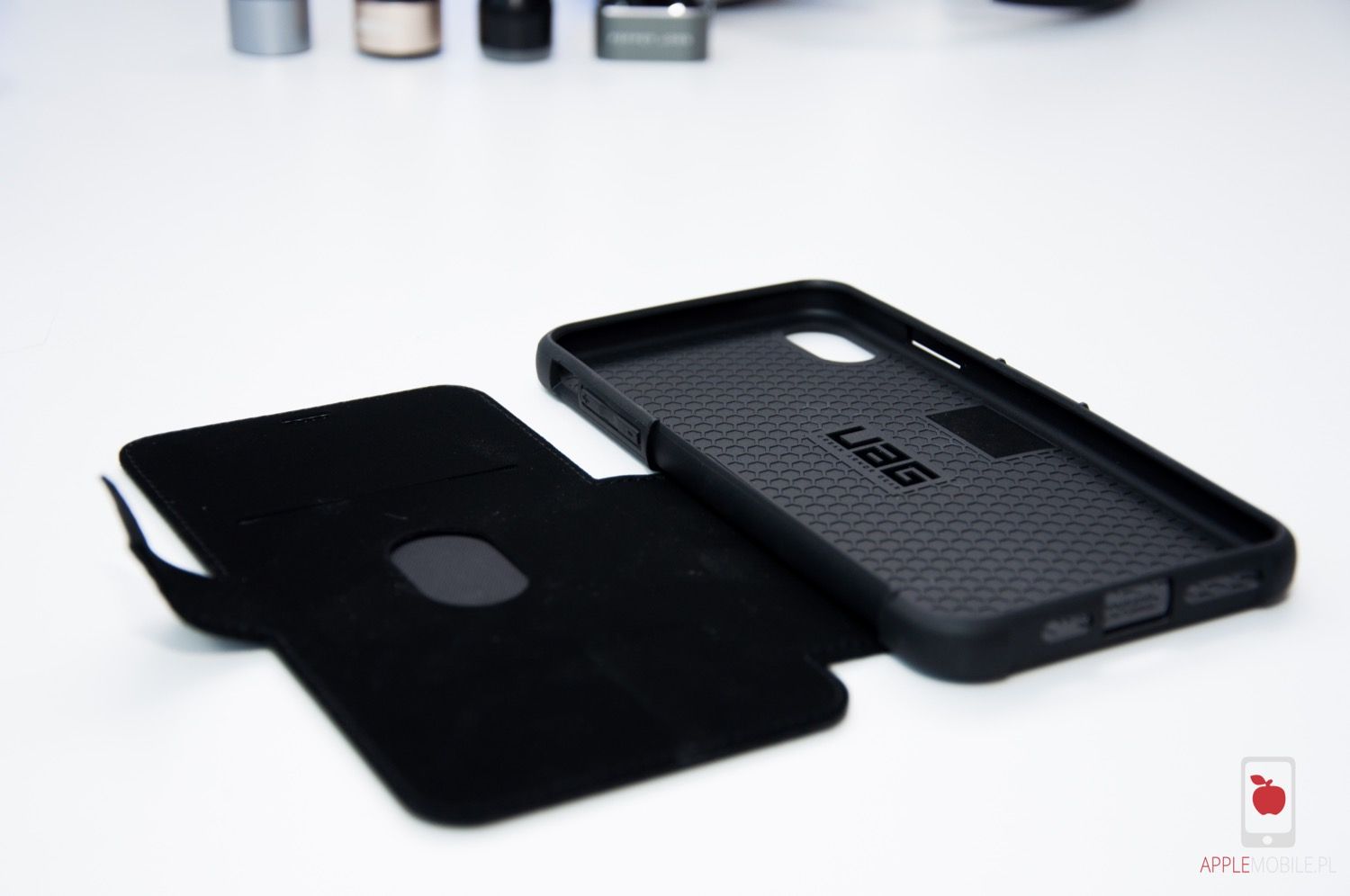 Recenzja UAG Metropolis