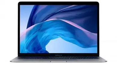 Problemy z płytami głównymi w niektórych MacBookach Air 2018