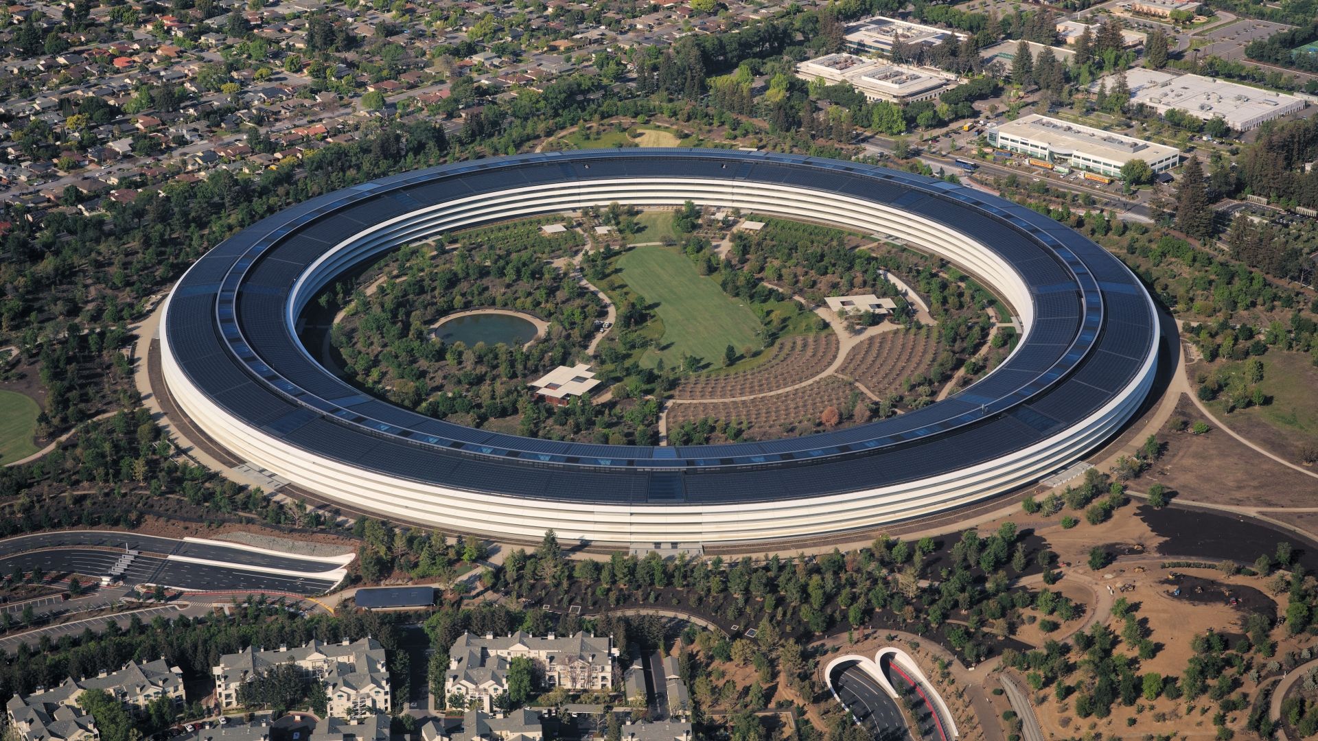 Apple Park jednym z najcenniejszych budynków na świecie