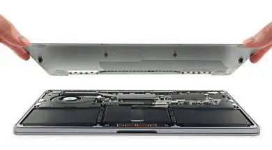 Nowy 13 calowy MacBook Pro został rozłożony na części