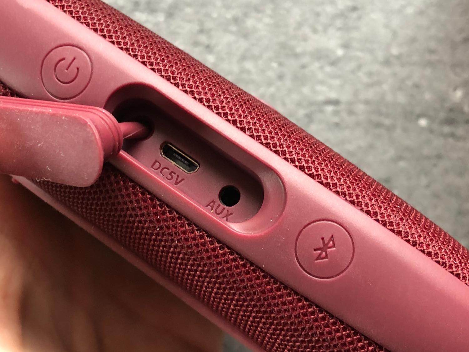 Test Fresh 'n Rebel Bold X