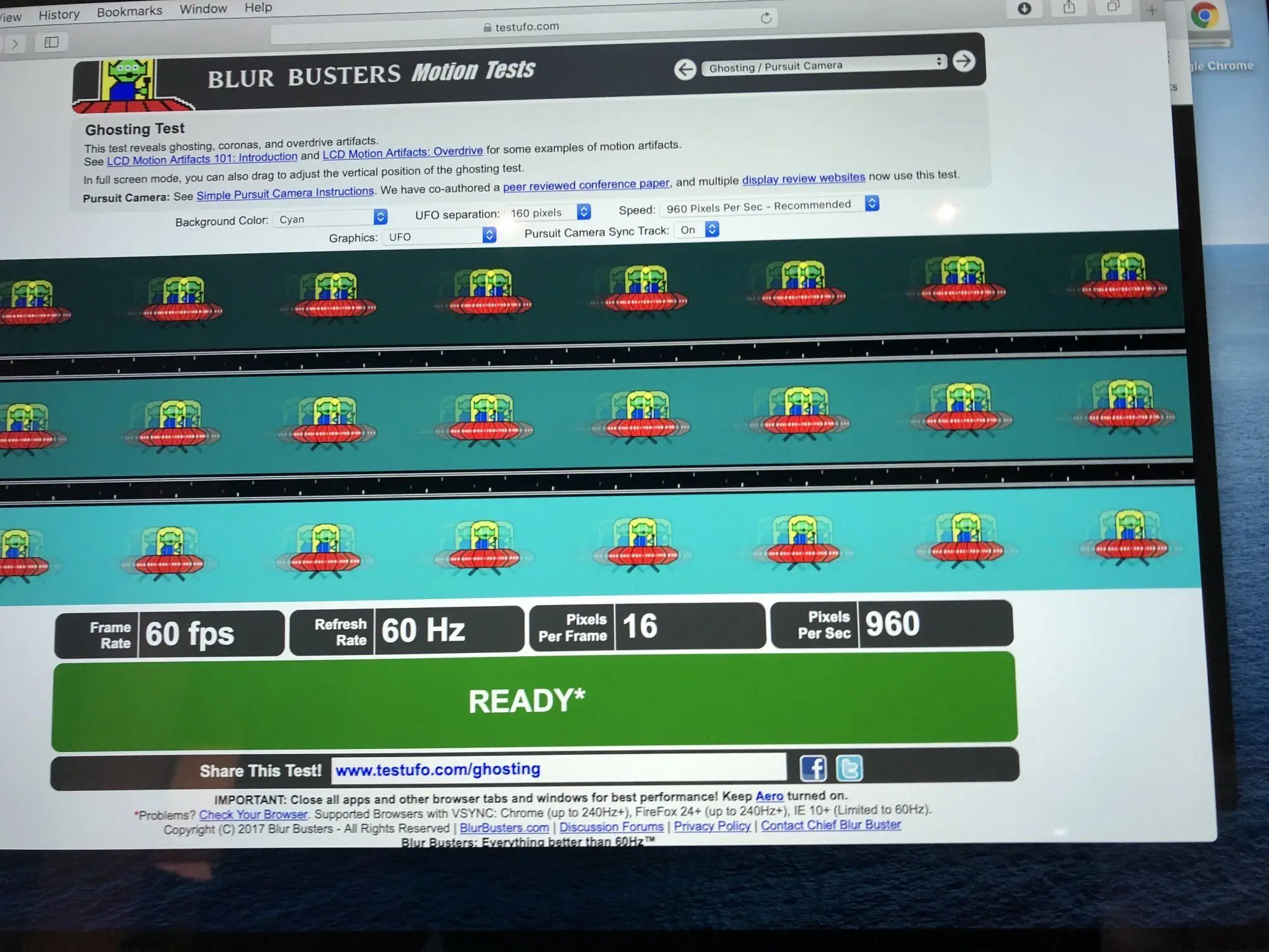 Użytkownicy Macbook'ów Pro 16 zgłaszają problemy z ekranami