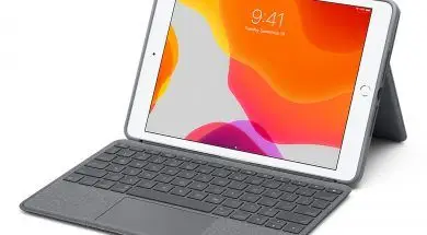 Dostępne w sklepie Apple Logitech Combo Touch Keyboard z gładzikiem