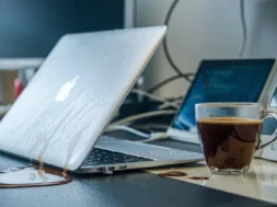 naprawa zalanego macbooka szczecin