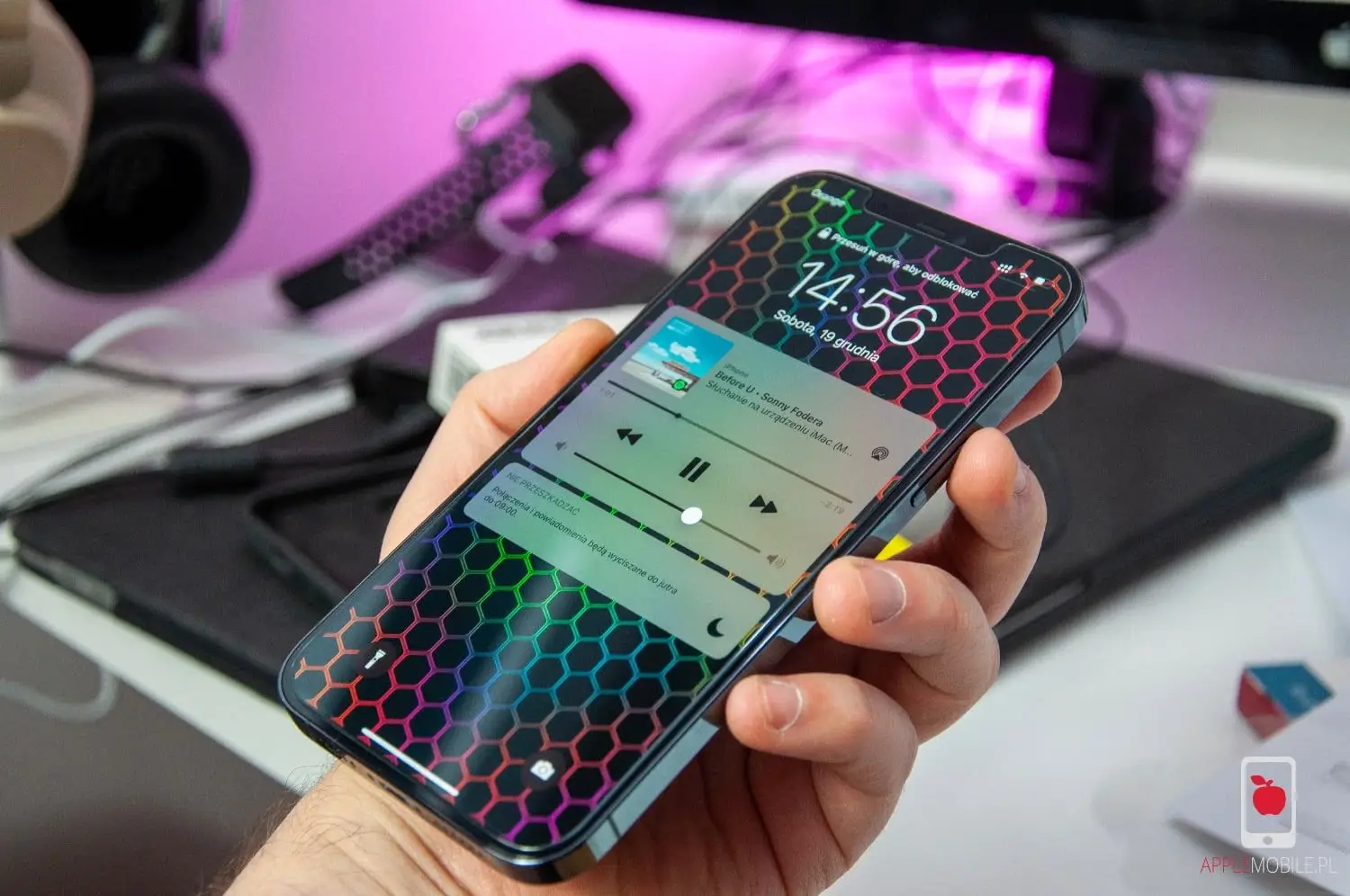 Recenzja szkła ochronnego Invisible Shield glass elite visionguard+ dla iPhone 12 Pro Max w APPLEMOBILE.PL 27