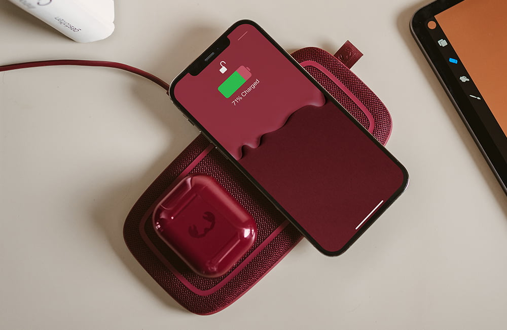 Wygoda i styl ponad wszystko – bezprzewodowa podkładka ładująca Base od Fresh ‘n Rebel