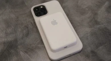 Jedne z pierwszych zdjęć pokazujących akumulator MagSafe