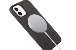 W bazie Federalnej Komisji Łączności nowa ładowarka MagSafe