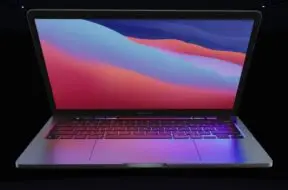 macbook-pro-2020-1