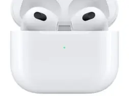 Etui od słuchawek AirPods 3 generacji jest odporne na wodę i pot