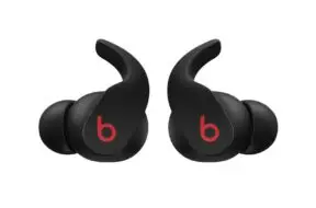 Dostępne są już w sprzedaży słuchawki Beats Fit Pro
