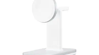 Dostępna w ofercie Apple ładowarka Otterbox 2w1 z obsługą MagSafe