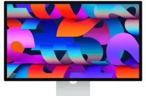 Monitor Studio Display ma problem z wbudowanymi głośnikami