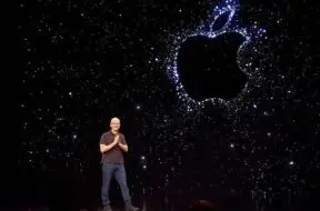 Zamiast październikowej konferencji tylko informacja prasowa od Apple