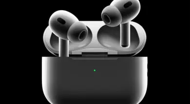 Apple-AirPods-Pro-2nd-gen-hero-220907_big.jpg.large_2x