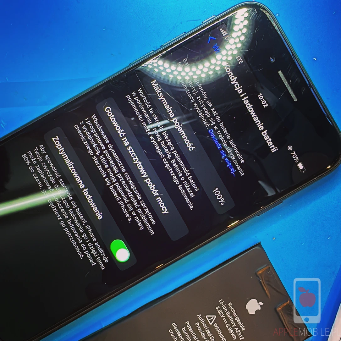 kondycja baterii iPhone SE 2 100 procent po wymianie baterii w serwisie iPhone, APPLEMOBILE