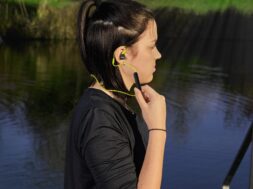 Słuchawki mobilne Hama Freedom Athletics II. Dźwięk nowych rekordów sportowych