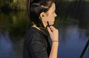 Słuchawki mobilne Hama Freedom Athletics II. Dźwięk nowych rekordów sportowych