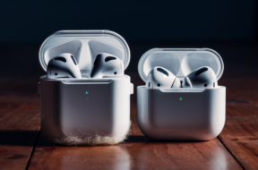 jak rozpoznać podrobione AirPods, kopia produktu AirPods, podróbki AirPods, podrabiane słuchawki apple AirPods,