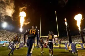 Mocny postęp w grze iPad wspiera futbol uniwersytecki