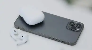 Trwają testy ładowania zwrotnego w iPhone’ach 17 Pro