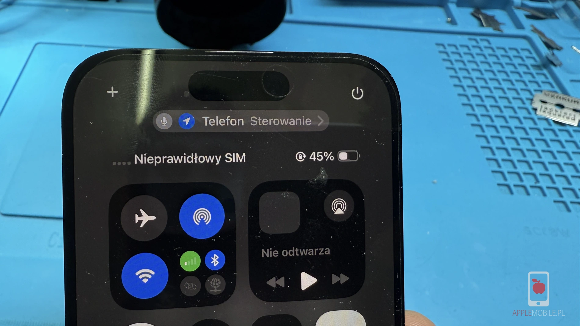 nieprawidłowy SIM iPhone