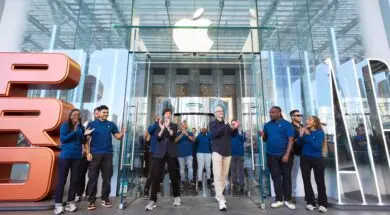 Nowy iPhone, Apple Watch i AirPods Pro już dostępne w sklepach Apple Store