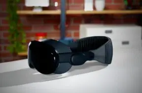 Prawdopodobnie premiera tańszych i lżejszych okularów Vision Pro w 2027 roku
