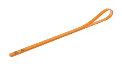 Zdjęcia przedstawiające magnetyczne paski dla etui iPhone’ów 17