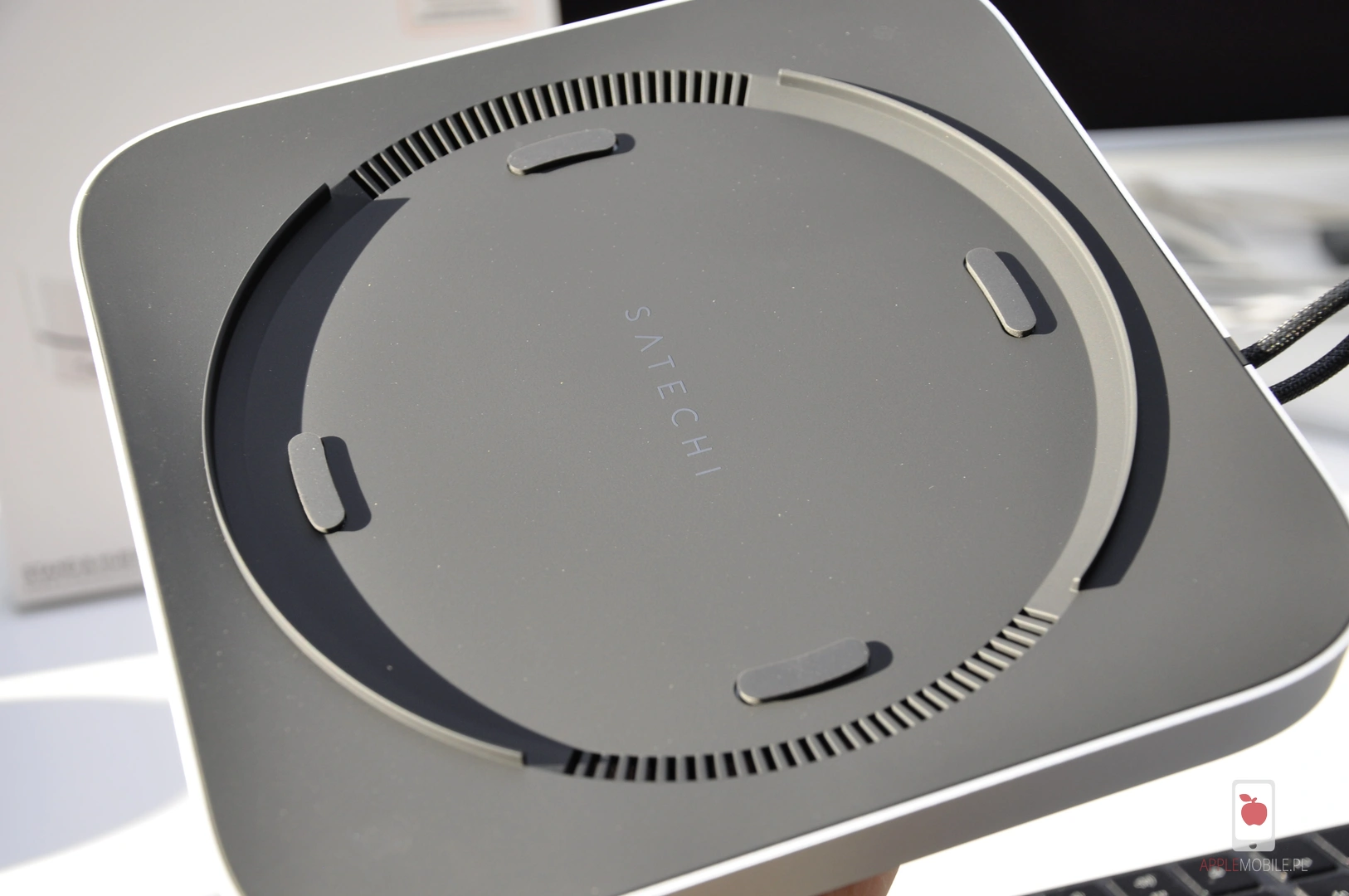 mocowanie komputera i odprowadzanie ciepła