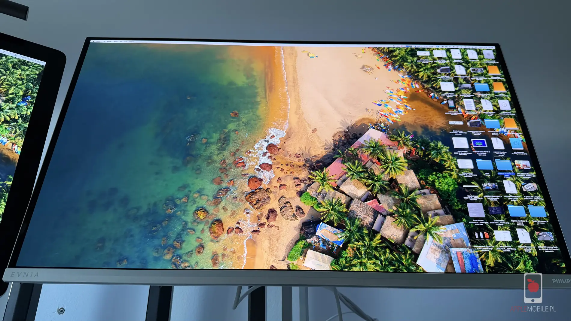 regulacja ekranu monitora Evnia 32 cale