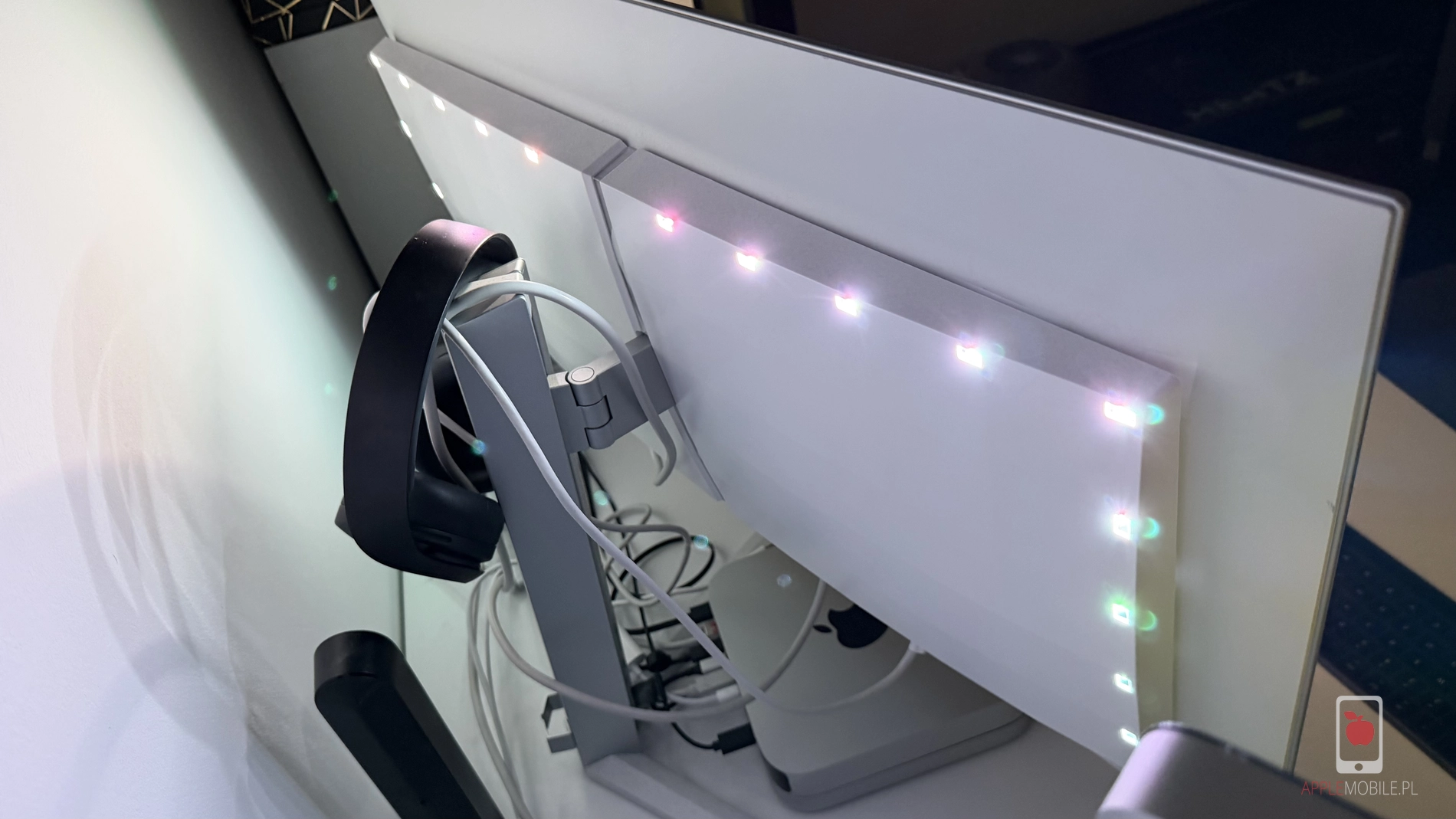 projektory LED do funkcji Ambiglow w Philips Evnia