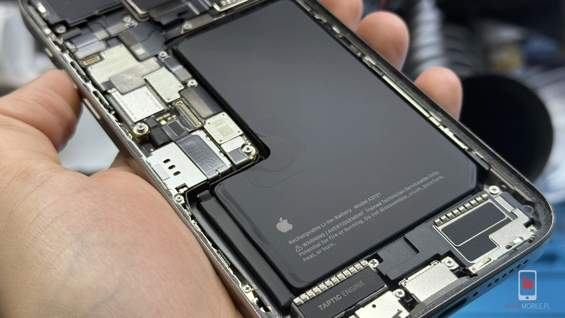 Niektórzy się zdziwią, ale to Apple umie najlepiej w baterie