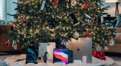 bcISo6Q3S-SqUmDVbHF7Jw prezenty dla fana apple