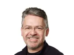 John Giannandrea przygotowuje się do odejścia z Apple