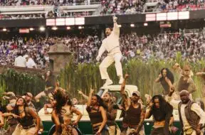 Największe hity Bad Bunny’ego podczas koncertu Apple Music w przerwie 60. finału Super Bowl