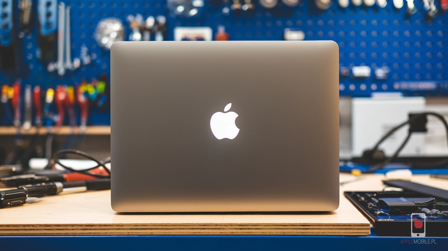 Wymiana baterii Macbook Pro Szczecin serwis