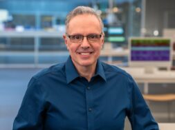 Johny Srouji dyrektorem ds. sprzętu w Apple