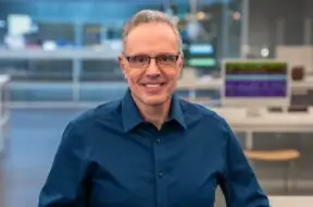 Johny Srouji dyrektorem ds. sprzętu w Apple