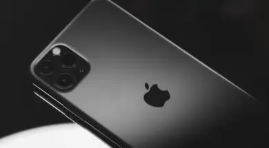 Telefon-uzywany-w-2026-roku-jak-i-gdzie-kupic-Czy-sie-oplaca-Jak-model