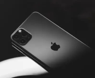 Telefon-uzywany-w-2026-roku-jak-i-gdzie-kupic-Czy-sie-oplaca-Jak-model