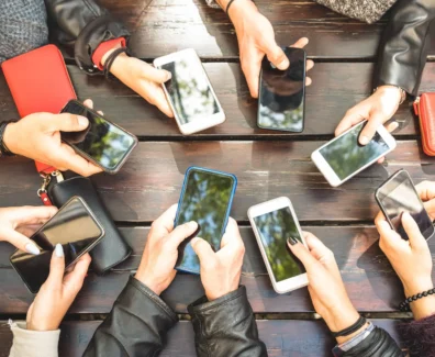 applemobile.plglowne male webp